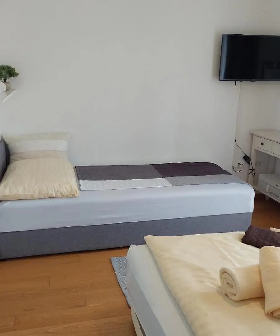 Malas Home Rosini Κροατία