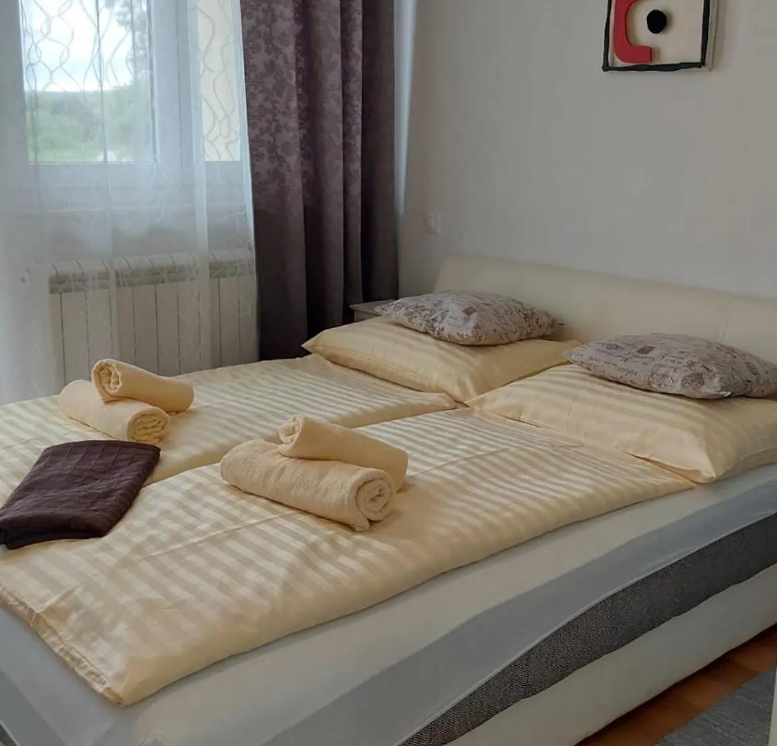 Malas Home Rosini 0*,  Κροατία
